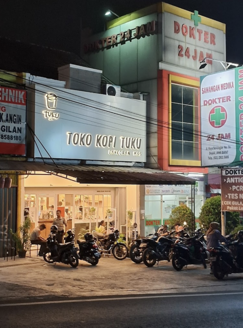 Coffee Shops on Ir Juanda Street: Rivalry Heats Up as Citimall Arrives